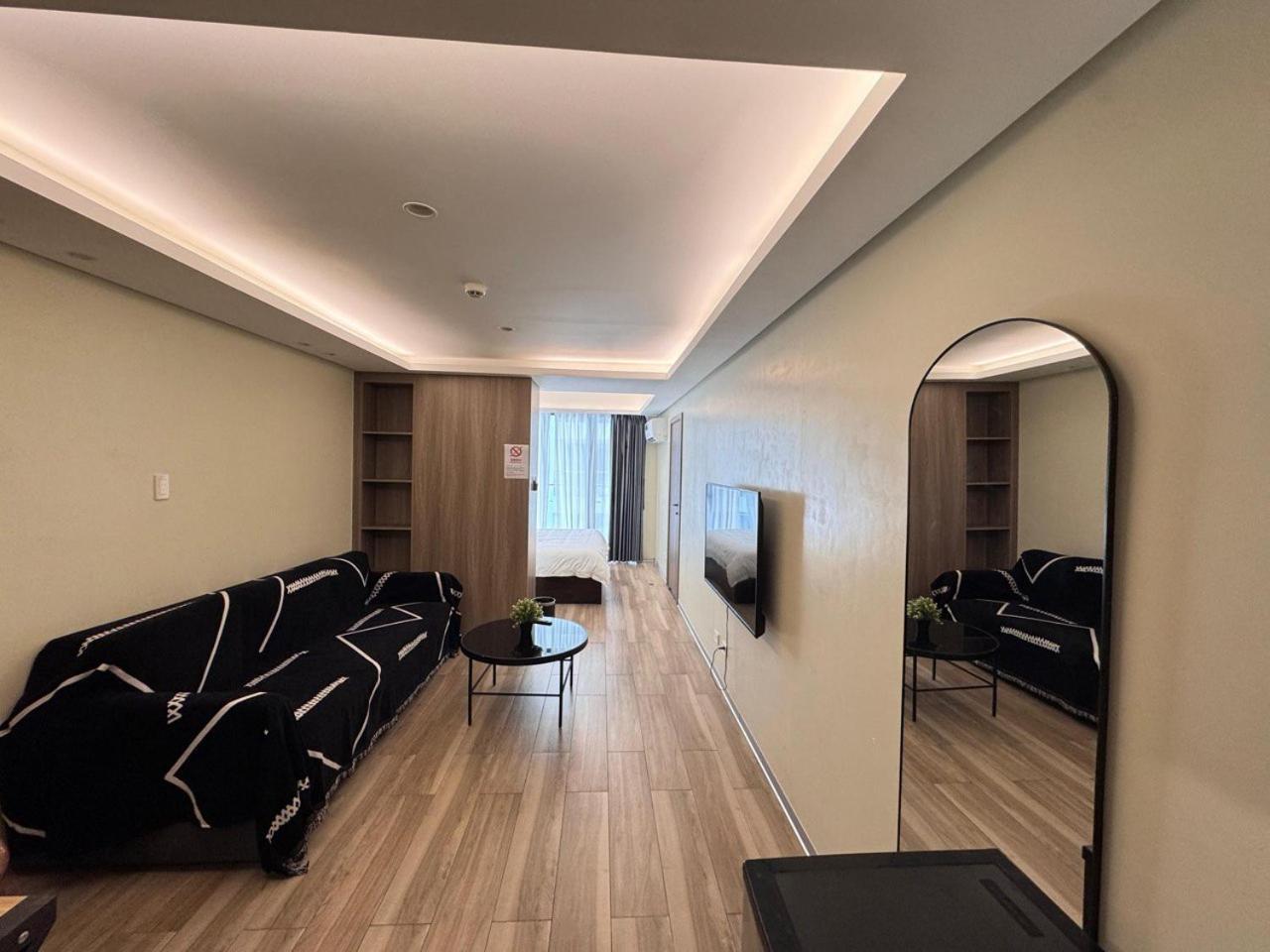 L Condotel